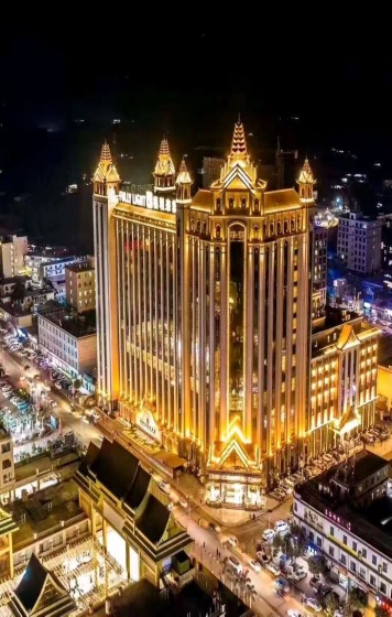 福布斯娱乐酒店外观